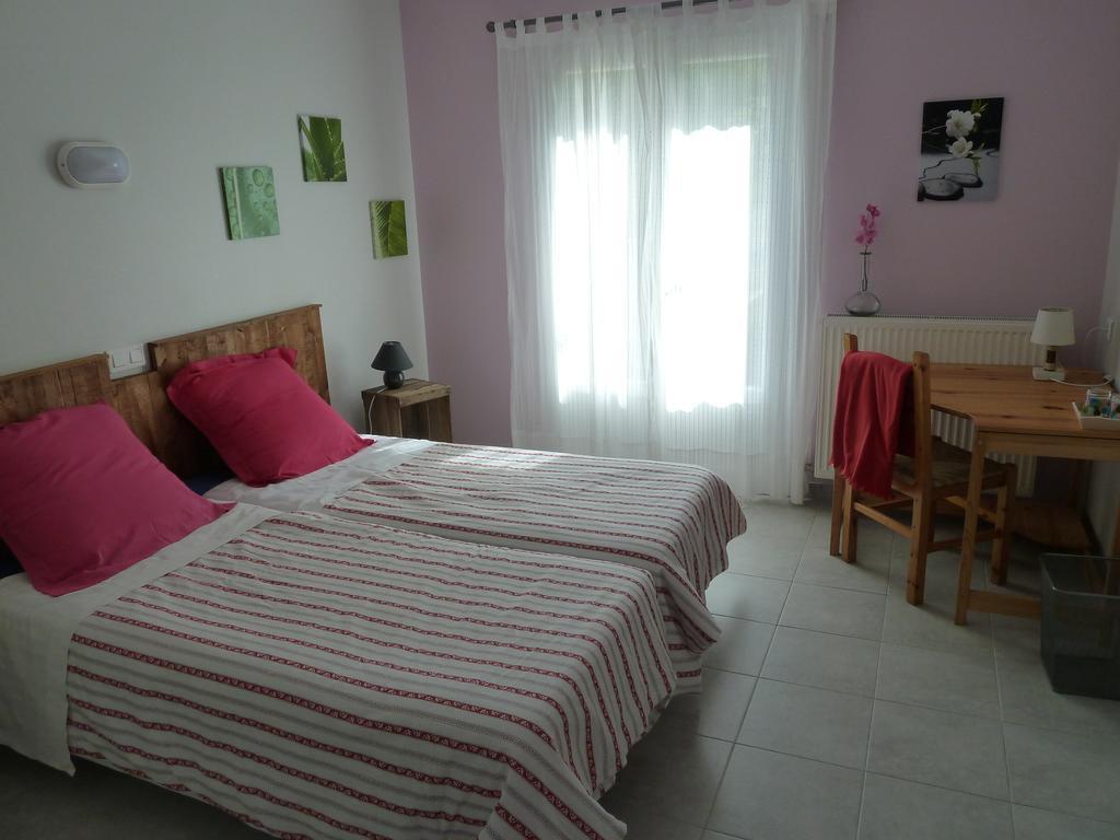 Gite Des Monges Sisteron Quarto foto