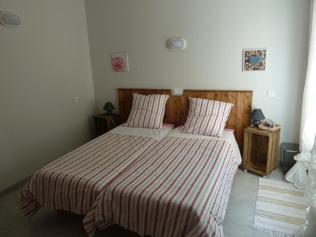 Gite Des Monges Sisteron Quarto foto